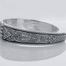 Viking Helm of Awe – Silver Cuff Bracelet