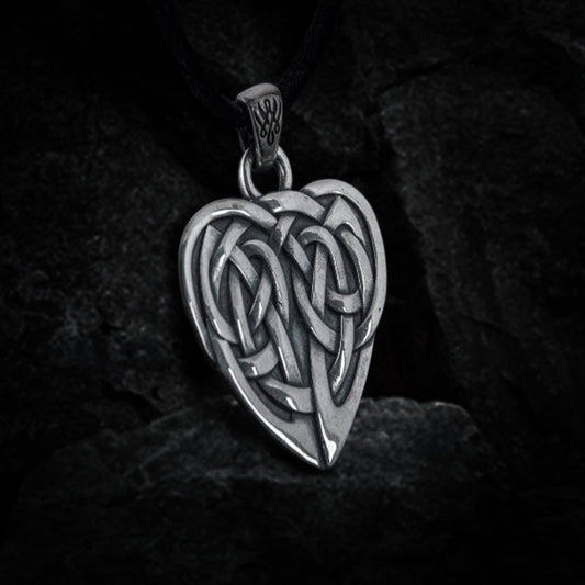 Celtic Pendant in Sterling Silver