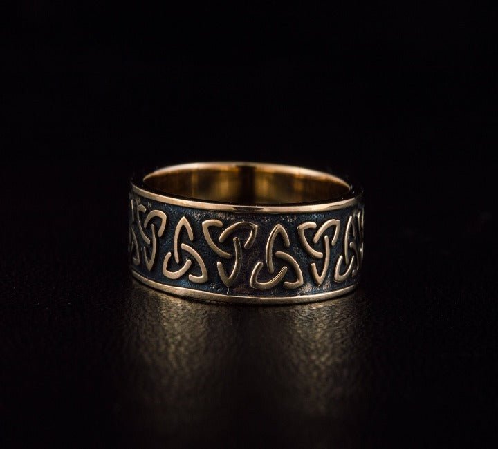 Triquetra Symbol Bronze Ring