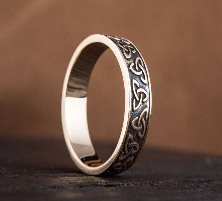 Triquetra Symbol Bronze Ring