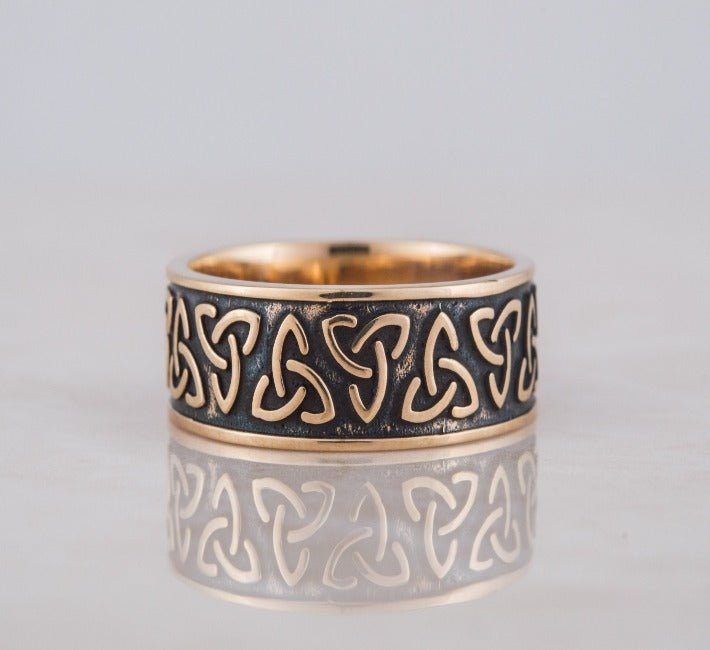 Triquetra Symbol Bronze Ring