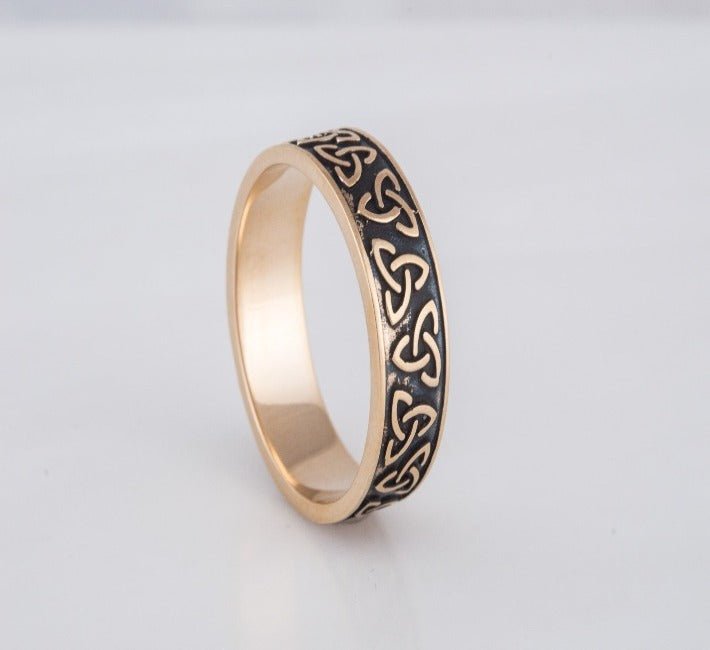 Triquetra Symbol Bronze Ring